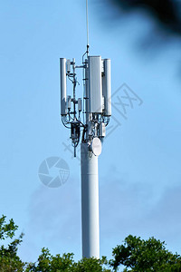 5G网络连接概念5G智能蜂窝网络天线基地台图片