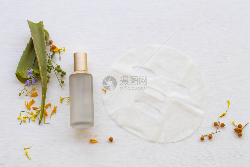 天然草药椰原薄膜面罩水血清托纳芳香表面罩提取阿洛叶的乳液图片