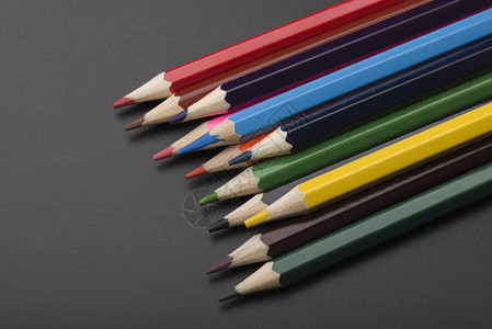 彩色铅笔套彩色铅笔图片