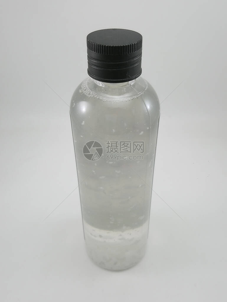 菲律宾透明塑料瓶产品中的特级初榨椰子油图片