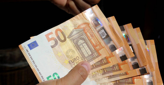 50欧元纸币财富的象征图片
