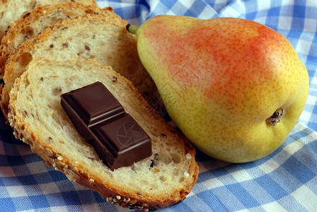 面包烤面包和巧克力方形图片