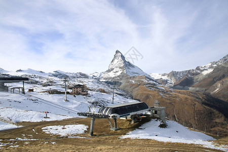瑞士白雪皑的马特宏峰图片