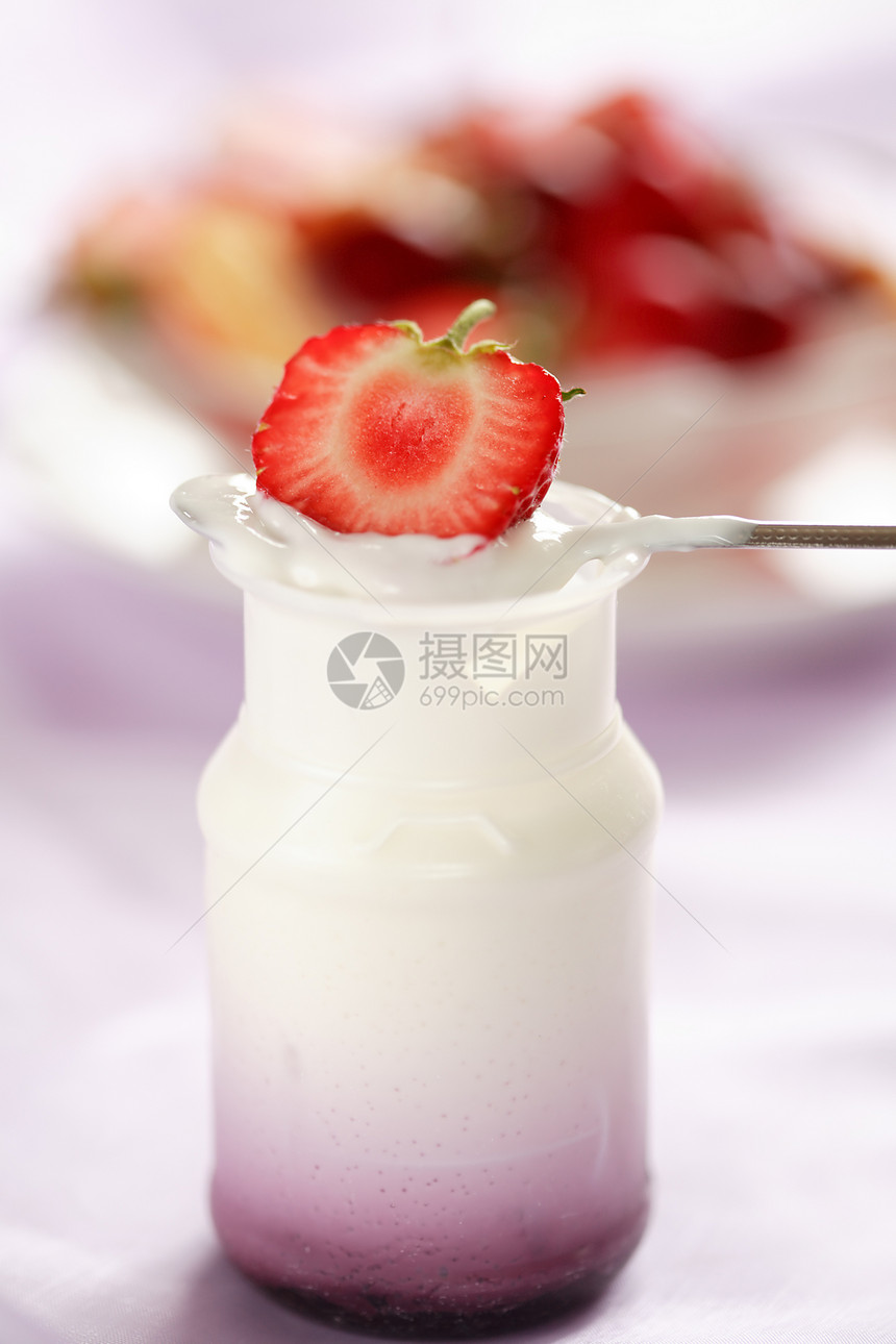 低热量水果酸奶图片