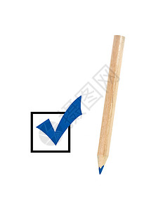 一支彩色的蓝色铅笔在盒子上打勾背景图片