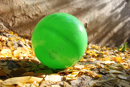绿球背景图片