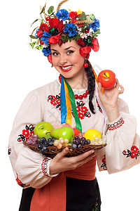 带着水果的乌克兰民族服装中快图片