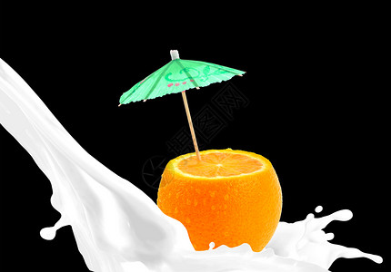 用橙子泼牛奶图片