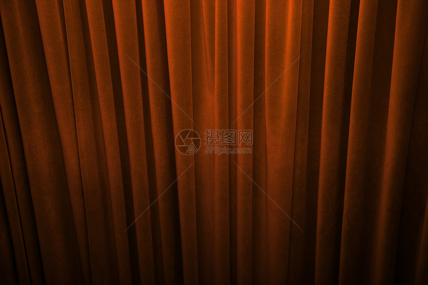 橙色窗帘逐渐变暗图片