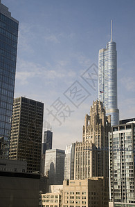 芝加哥的建筑与蓝天图片
