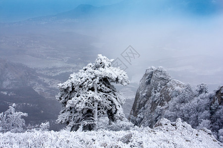 山区的冬天景象克里图片