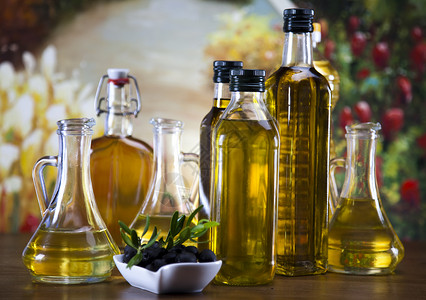新鲜橄榄橄榄油图片