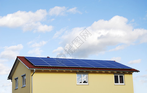 绿色能源发电屋顶上安装图片