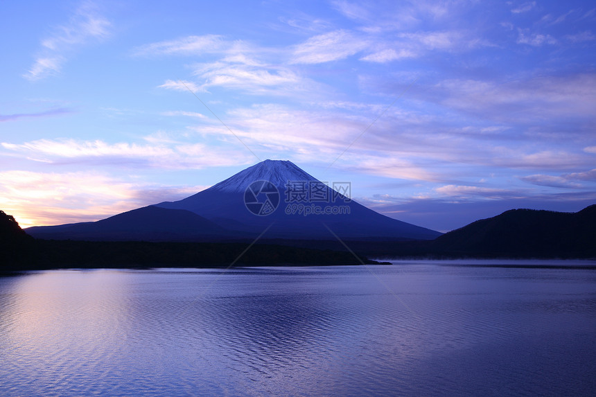 日本亚马纳希富士山和M图片