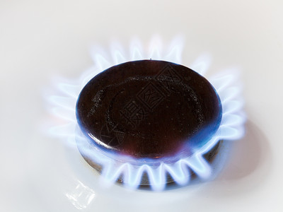 在厨房灶具的范围燃烧器中燃烧气体图片