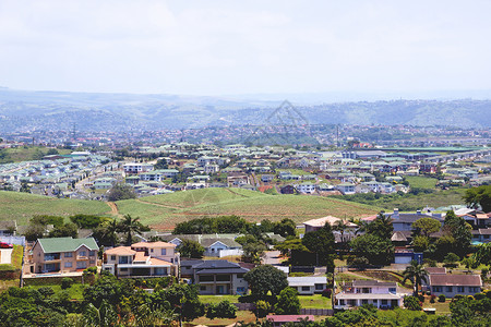 具有乡镇背景的郊区居民住宅区情图片