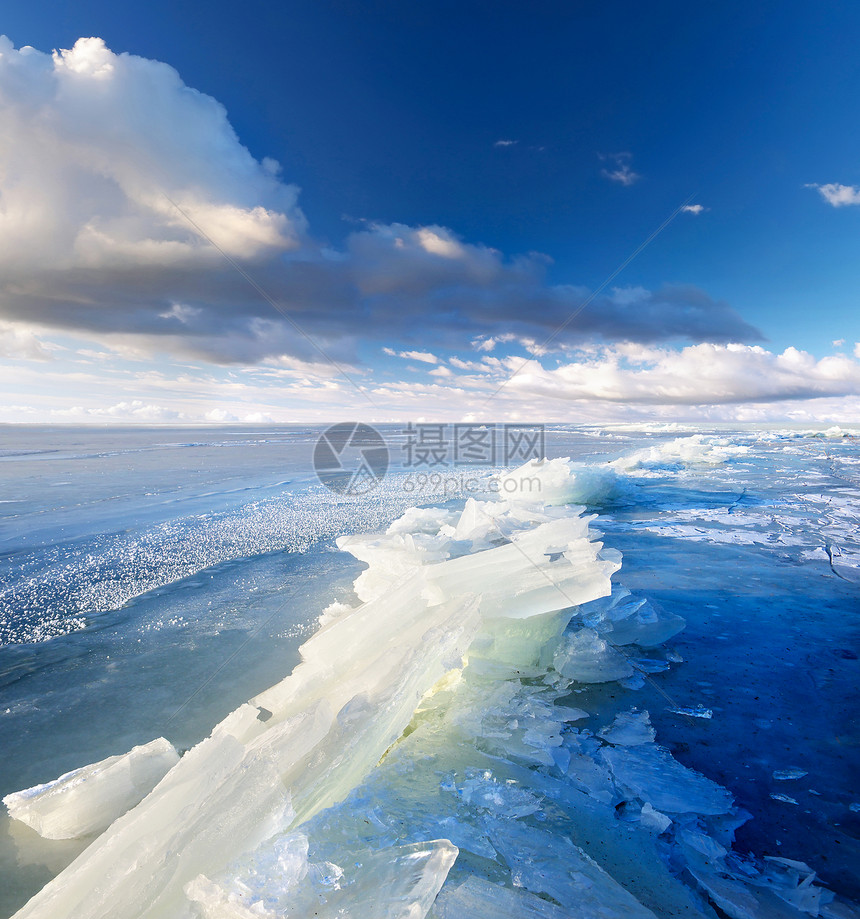 高山冰景图片