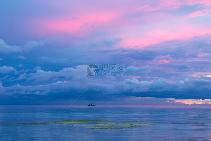 菲律宾美丽的蓝色暮日落图片