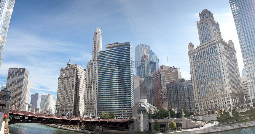 美国伊利诺伊州库克县芝加哥芝加哥河拉萨尔街大桥的一座图片