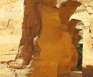 典型的摩洛哥弧式建筑图片