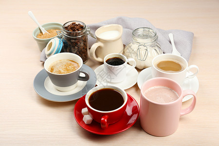 多种成分的新鲜咖啡图片