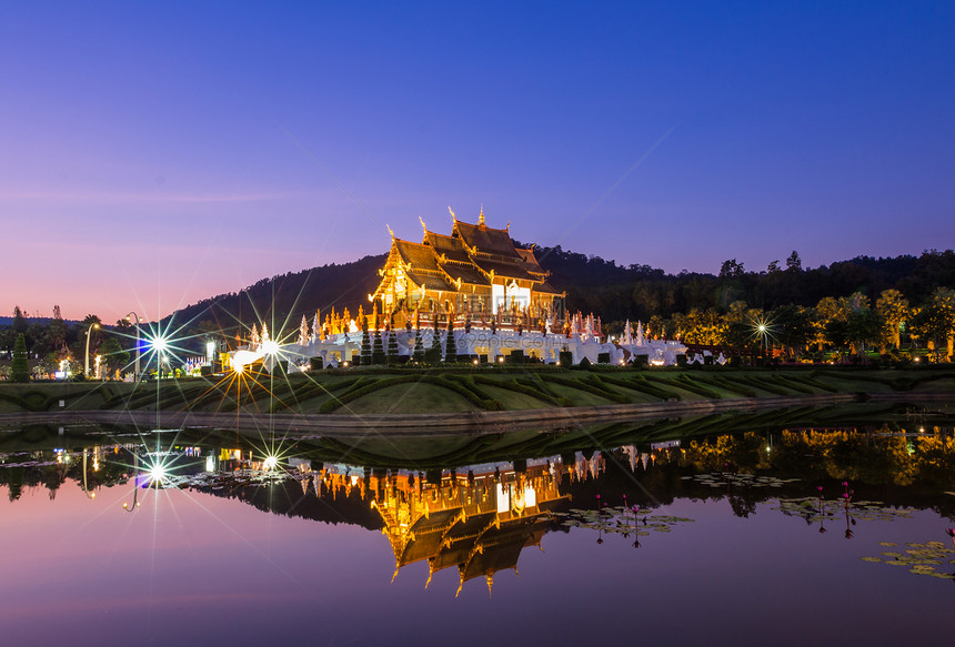 泰国清迈皇家花卉博览会皇家馆HoKumLuang图片