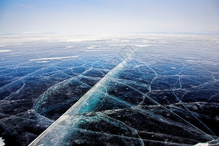 冬天的贝加尔湖冬天湖上的冰质地图片