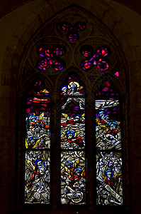 那不勒斯圣基亚拉教堂的彩色玫瑰窗图片