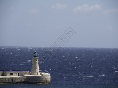 在地中海欣赏马耳他的美景背景图片