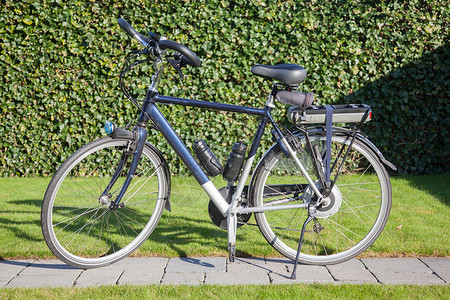 下电动自行车现代自行车大部分背景图片