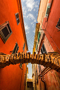 意大利乡村的传统建筑色图片