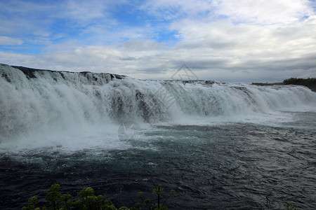冰岛的Vatnsleysufoss瀑布图片