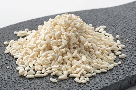 发酵食品可以制成清酒和泡菜在白米中背景图片
