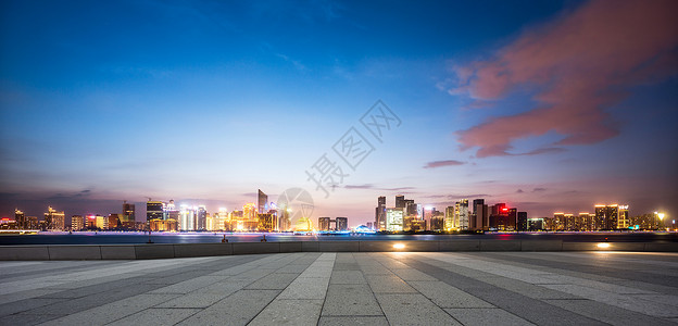 空荡的杭州新城夜景图片