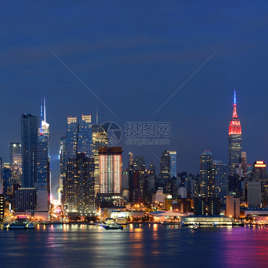 曼哈顿中城摩天大楼和纽约市黄