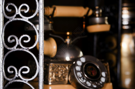 老式旧经典电话通信设备图片