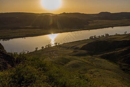 哈萨克斯坦伊利河春图片