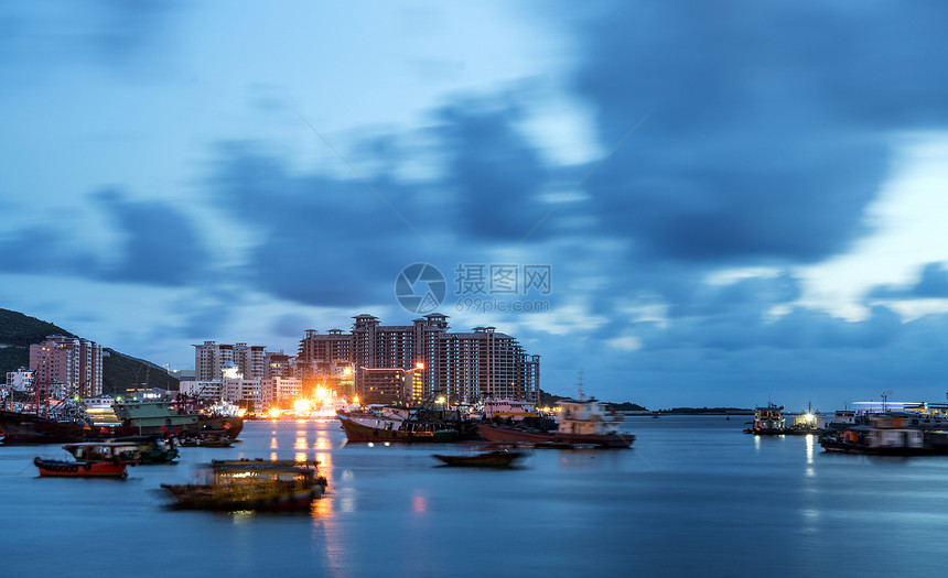 三亚城市景观海滨图片