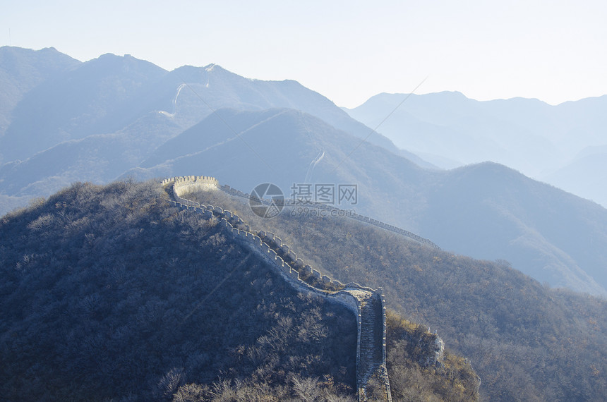 长城和北京附近的山脉图片