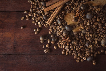 咖啡豆巧克力球香水肉桂图片