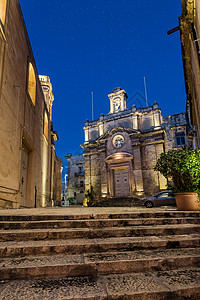 马耳他比尔古灯火通明的圣劳伦斯教堂图片