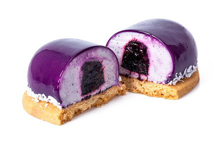 紫色甜点配可和蓝莓果酱切块图片