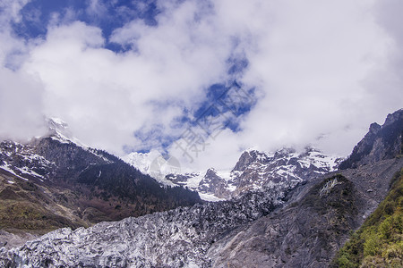 Meili雪山也称为Kawa高清图片