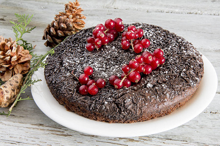 黑醋栗巧克力圣诞蛋糕图片
