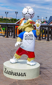 俄罗斯世界杯吉祥物俄罗斯喀山背景