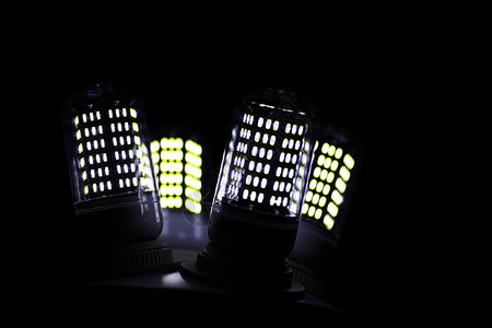 灯中的LED元件带二极管的灯二极管灯发出图片