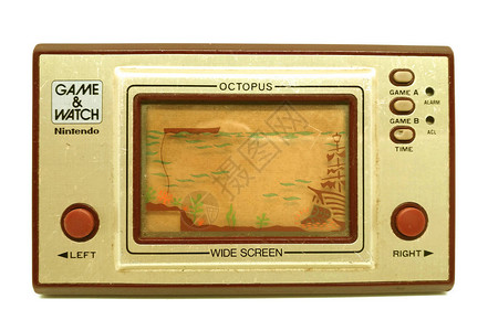 旧式便携式游戏控制台任天堂游戏和观察白背景的章鱼图片