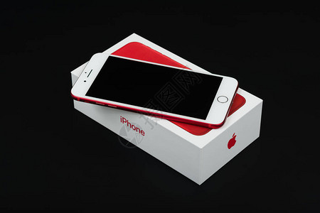 苹果iPhone7红色特别版高清图片