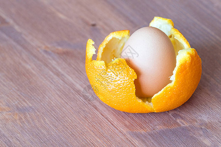 橙色皮肤橙色皮肤和心脏的鸡蛋以图片