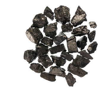 在白色背景上隔离的煤块大小的煤图片
